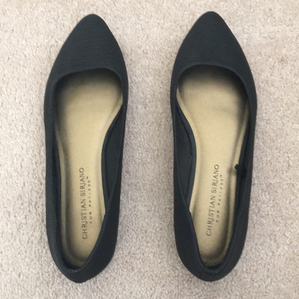 Black Pointed Slip On’s